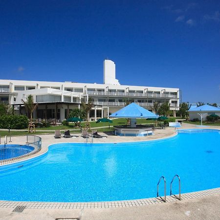 Yyy Club Ie Resort Ie Luaran gambar