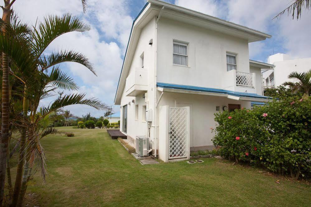 Yyy Club Ie Resort Ie Luaran gambar