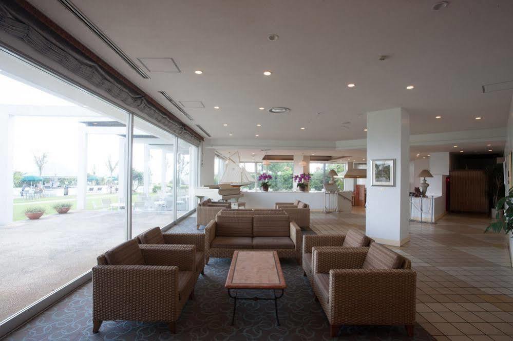 Yyy Club Ie Resort Ie Luaran gambar