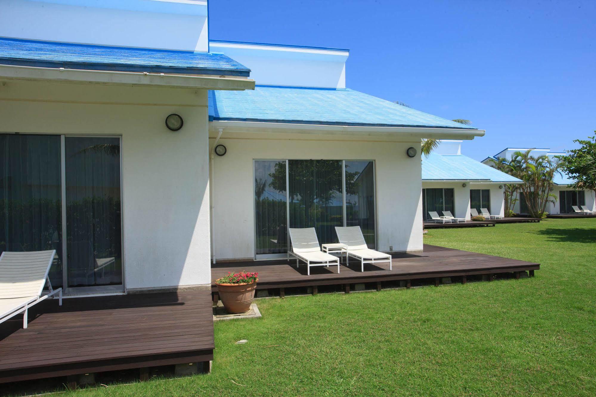 Yyy Club Ie Resort Ie Luaran gambar